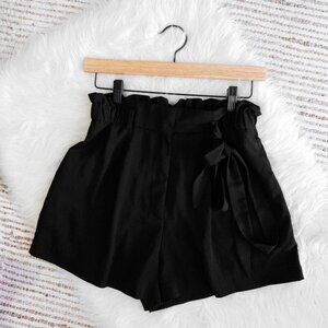 H&M Size 6 Black High Waist Tie Front Paperbag Dress Shorts with Pockets